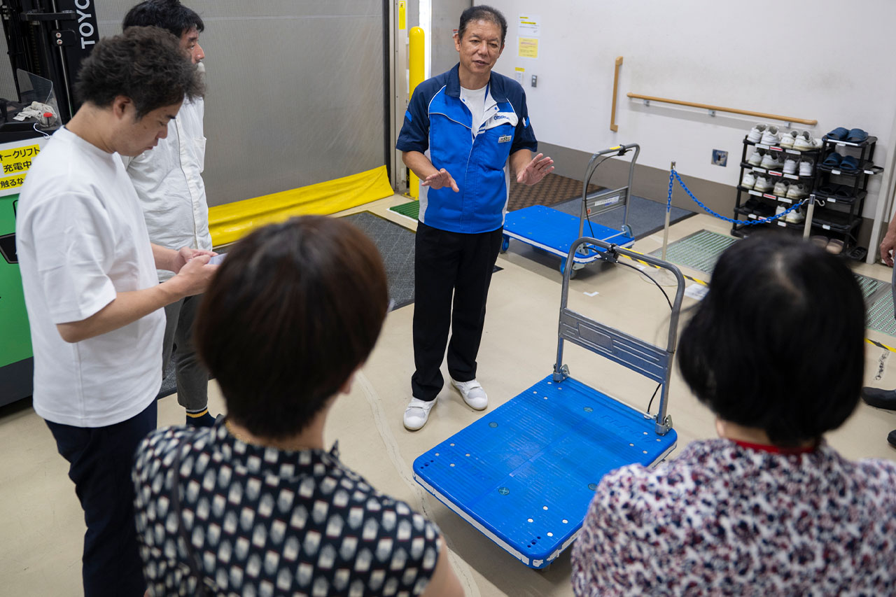 01 工場見学：誰にでもできる。だから個性が輝く。